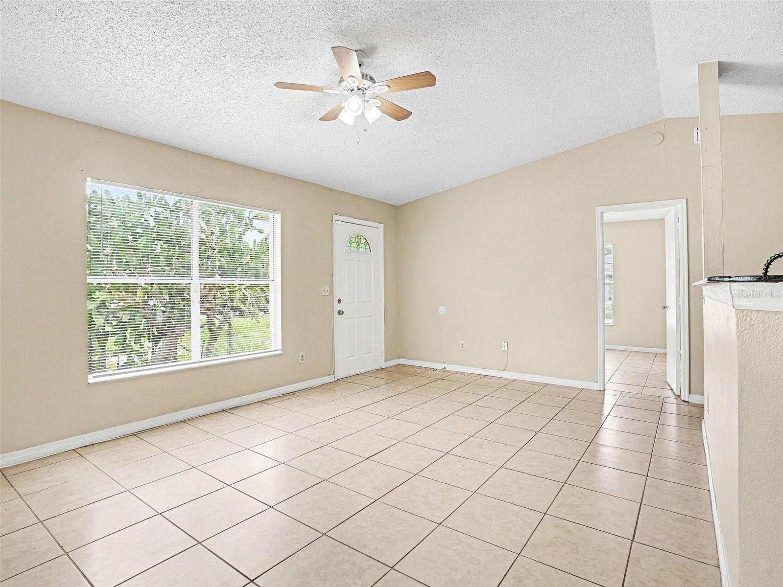 12 Herring Ct Property Photo 3