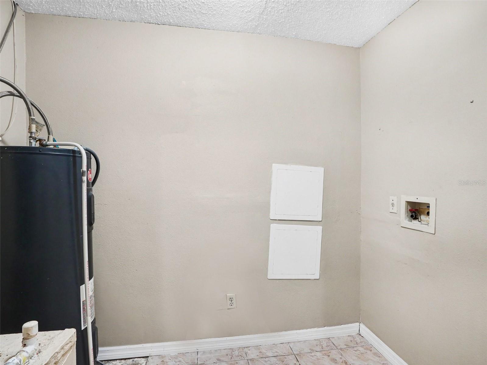 12 Herring Ct Property Photo 14
