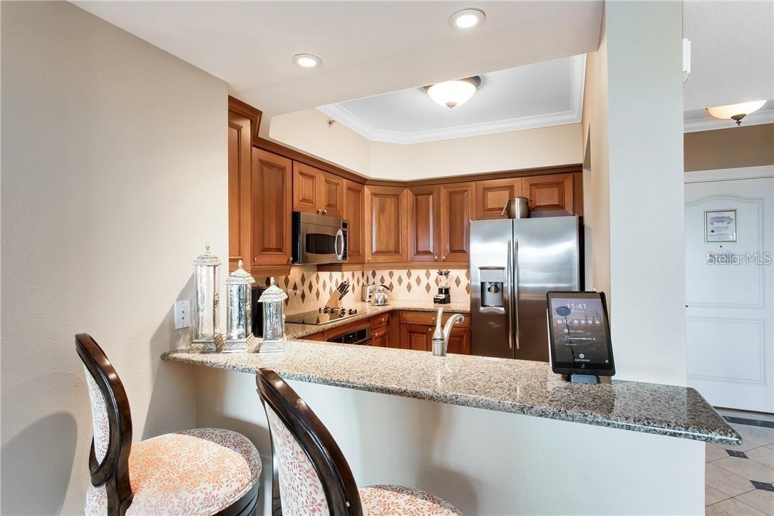 7593 Gathering Dr #511 Property Photo 5