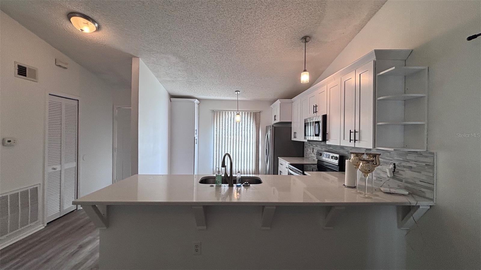 6518 Spring Land Ct Property Photo 3