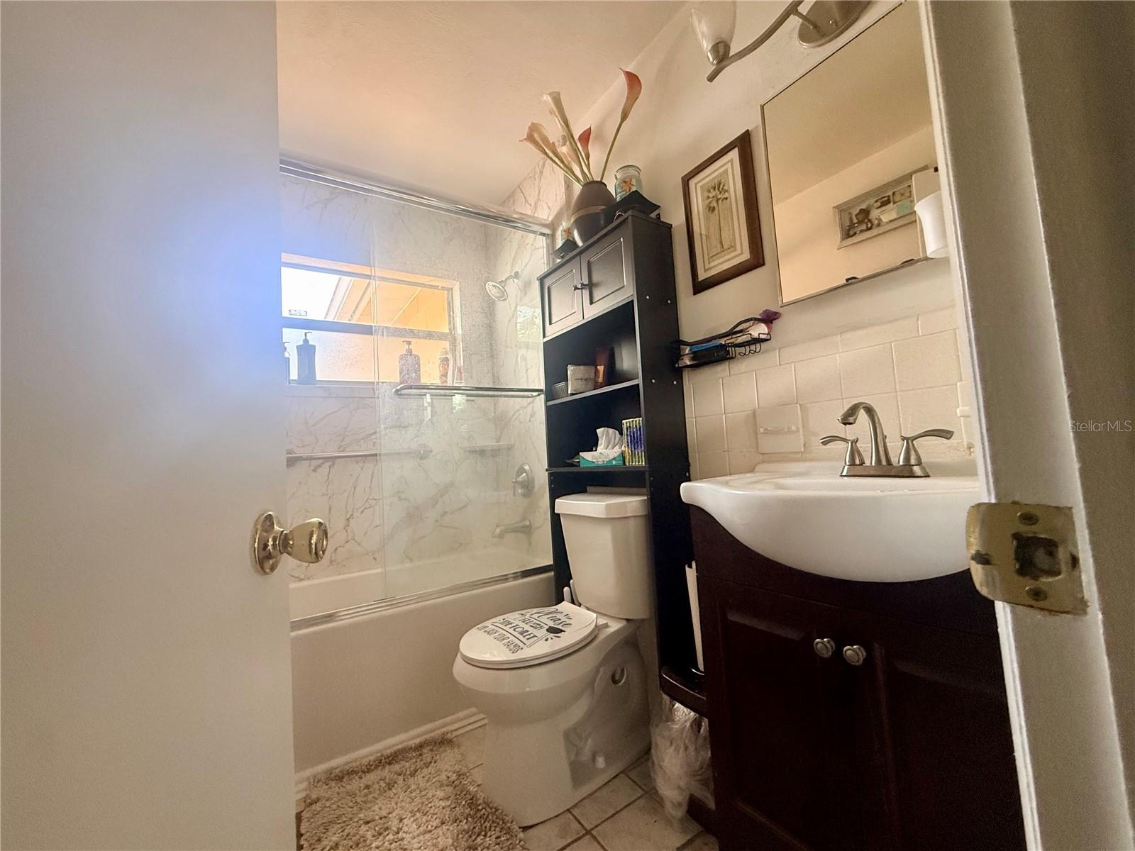 611 Ridgefield Ave Property Photo 16