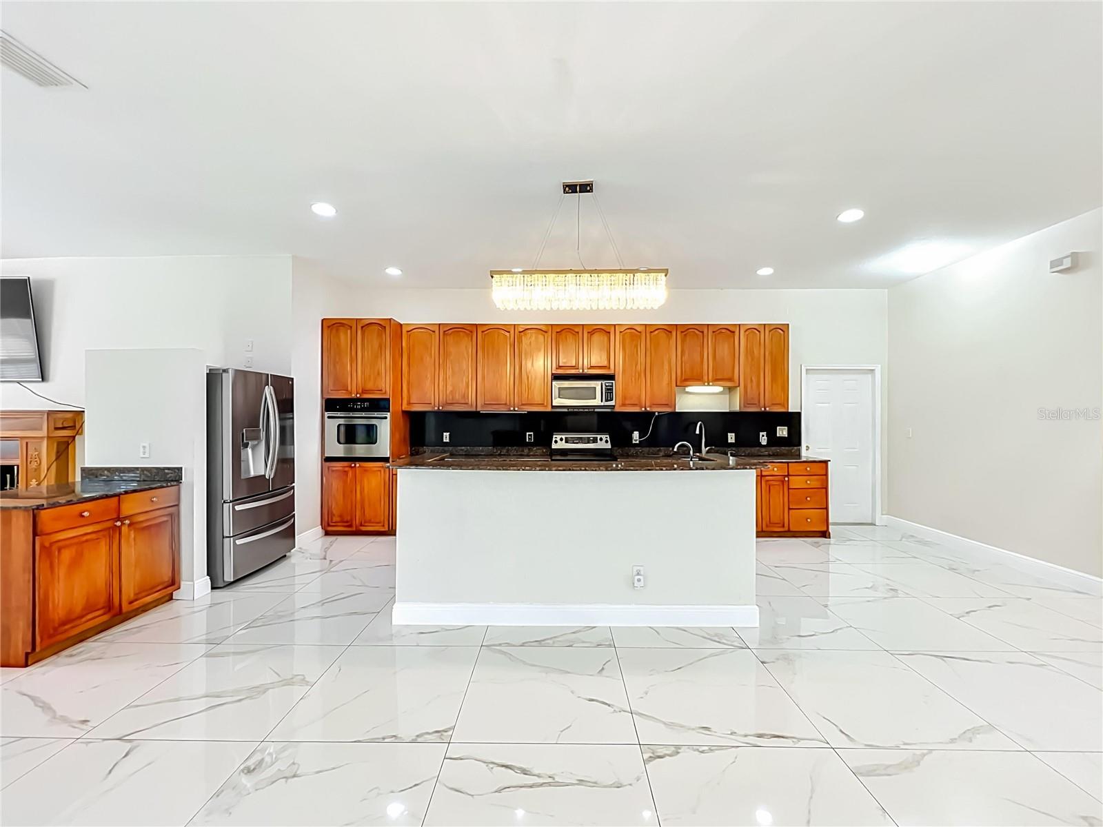 6031 Bancroft Blvd Property Photo 37