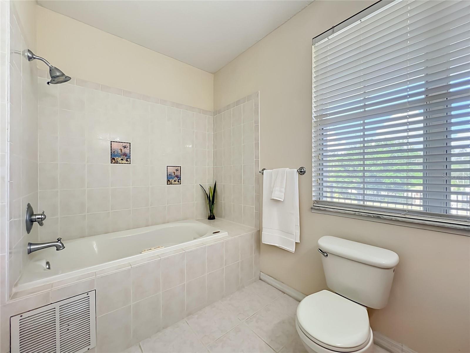 6031 Bancroft Blvd Property Photo 69