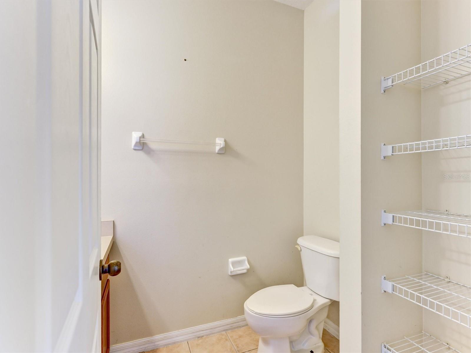 8407 Blue Lagoon Dr Property Photo 11