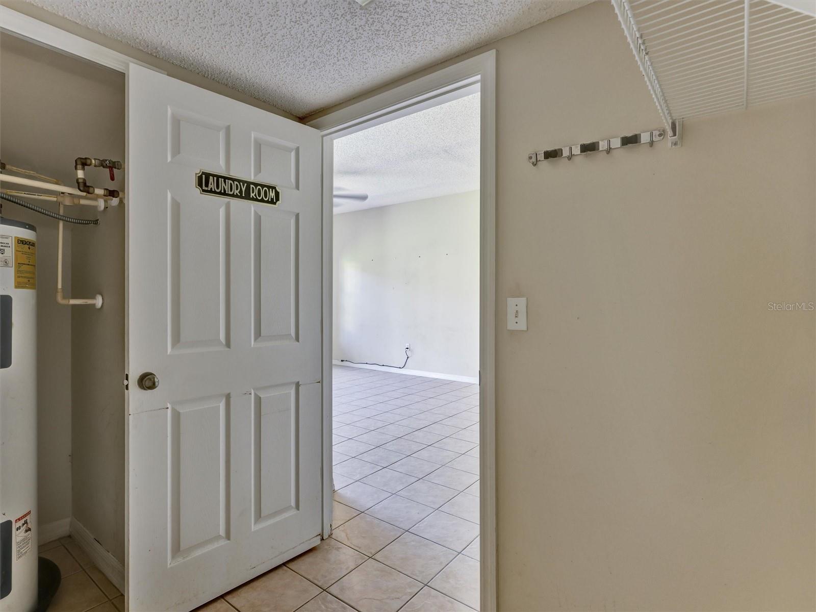 8407 Blue Lagoon Dr Property Photo 13