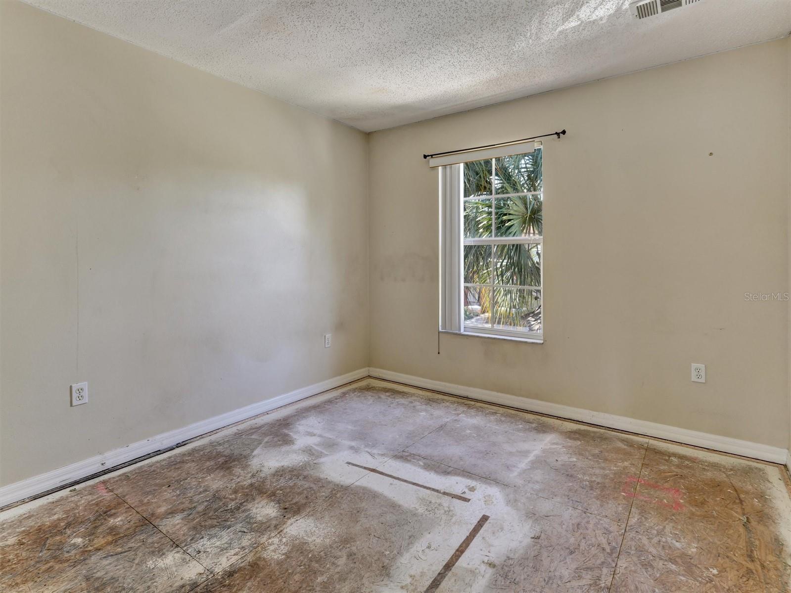 8407 Blue Lagoon Dr Property Photo 22