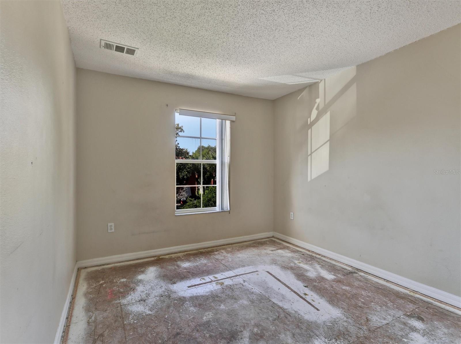 8407 Blue Lagoon Dr Property Photo 23