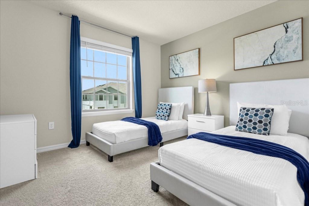 2413 Dubai St Property Photo 16