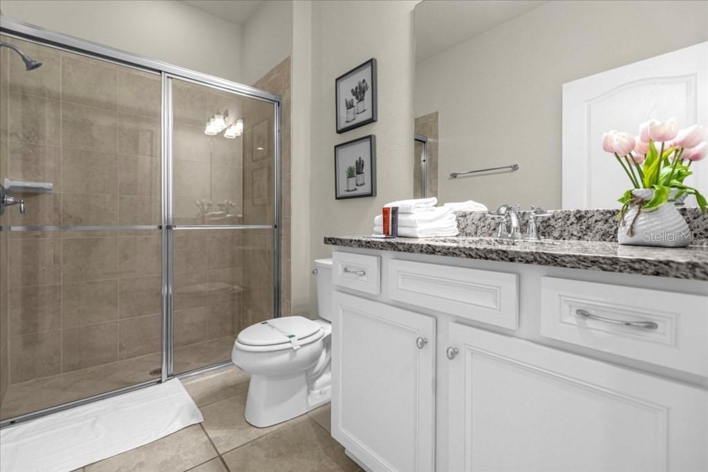2413 Dubai St Property Photo 18