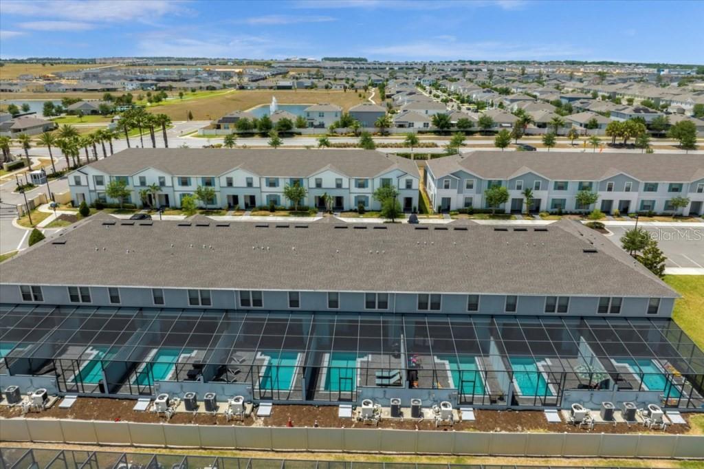2413 Dubai St Property Photo 38