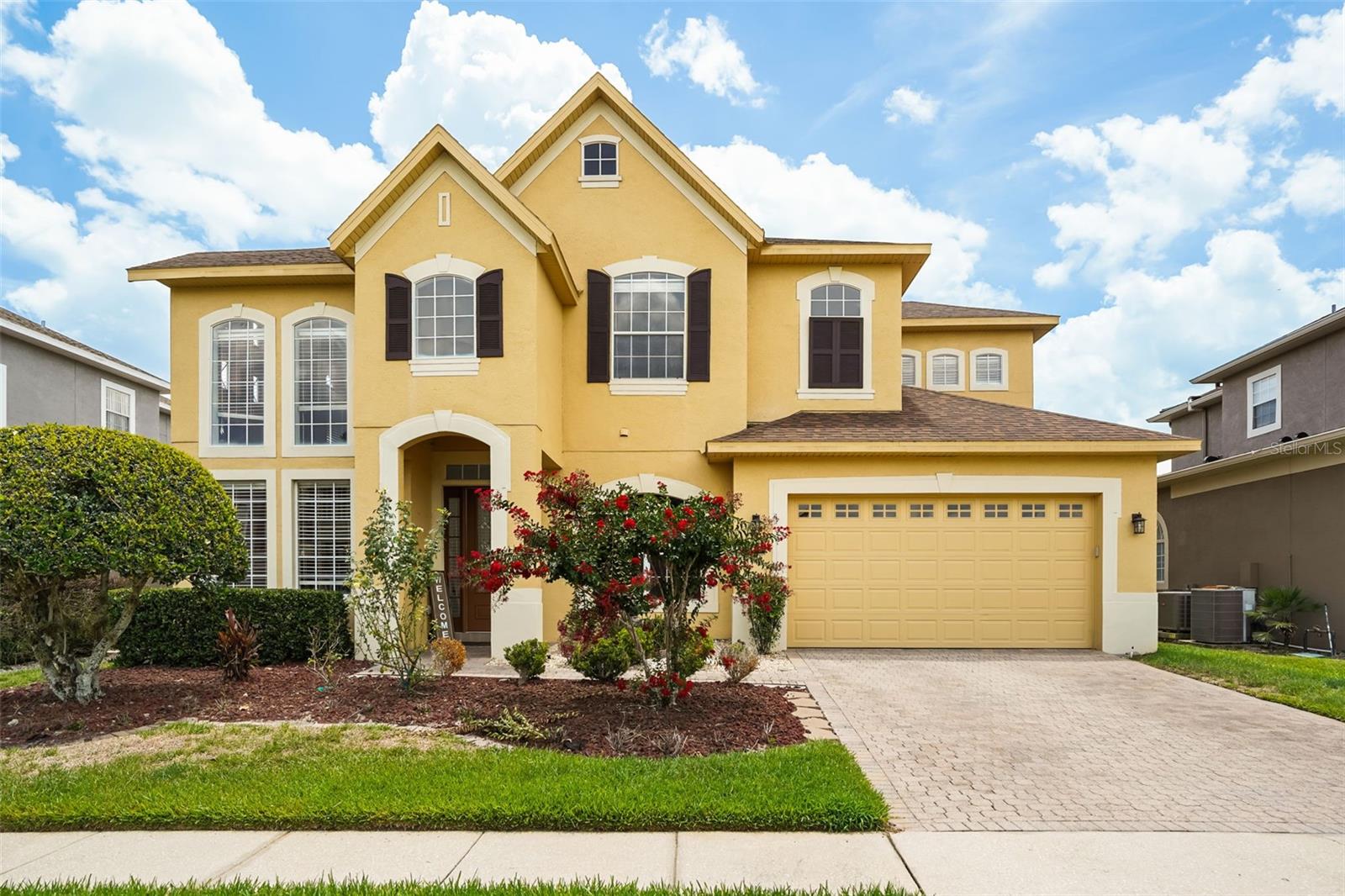 1699 Swallowtail Ln Property Photo 1
