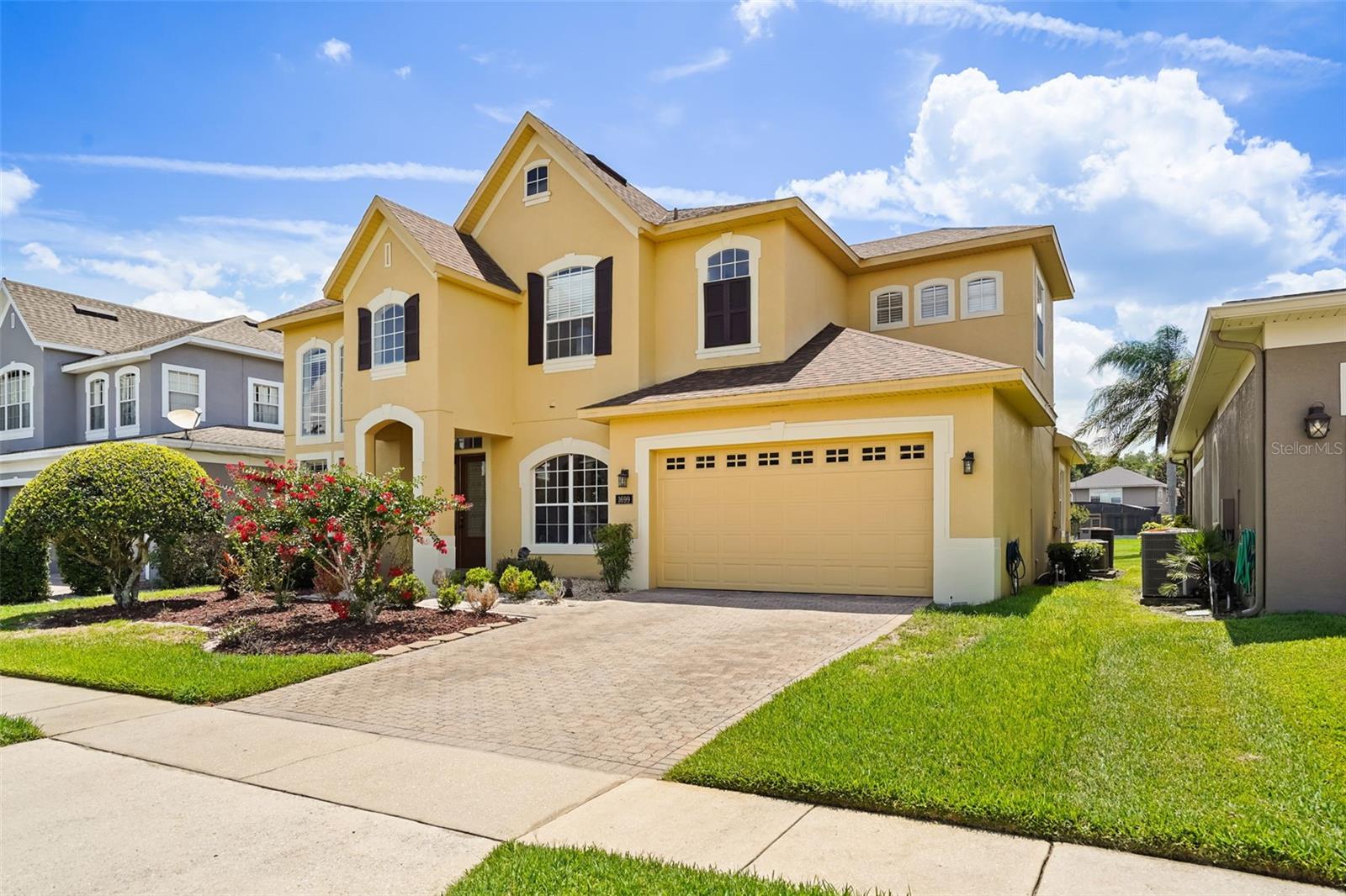 1699 Swallowtail Ln Property Photo