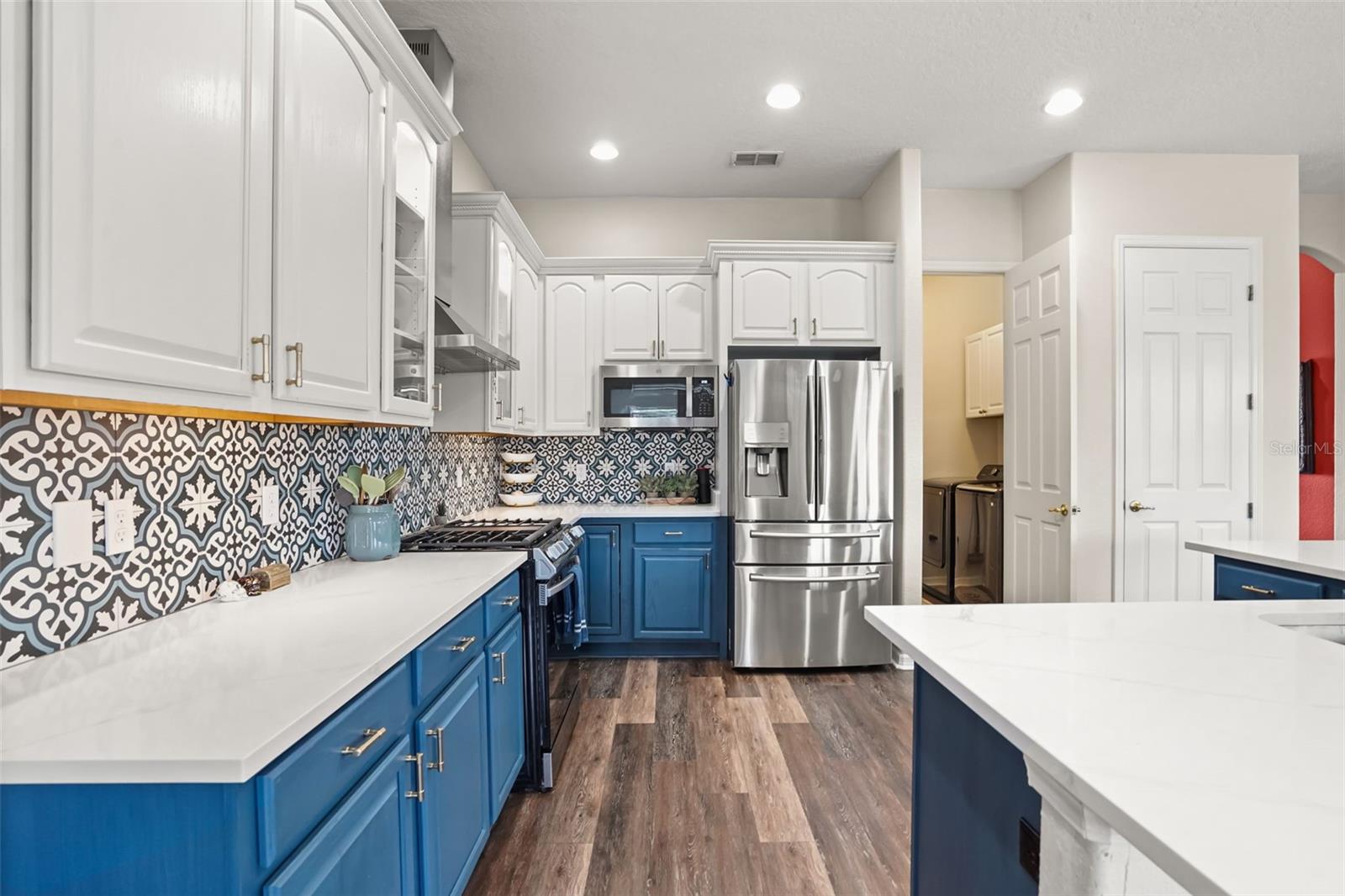 1699 Swallowtail Ln Property Photo 10