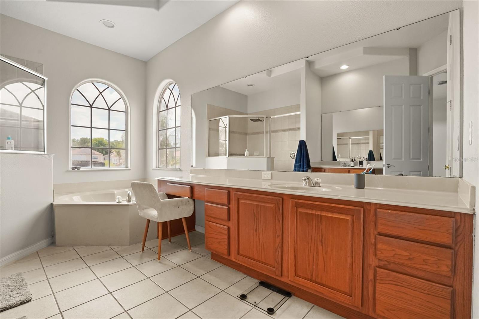 1699 Swallowtail Ln Property Photo 24