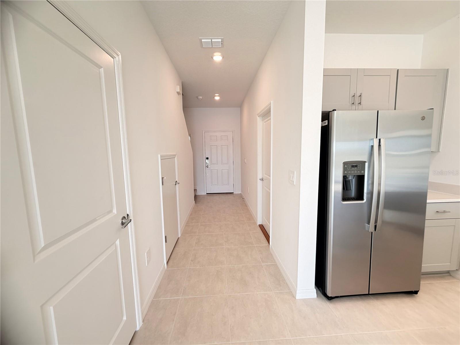 2212 Portrait St Property Photo 14