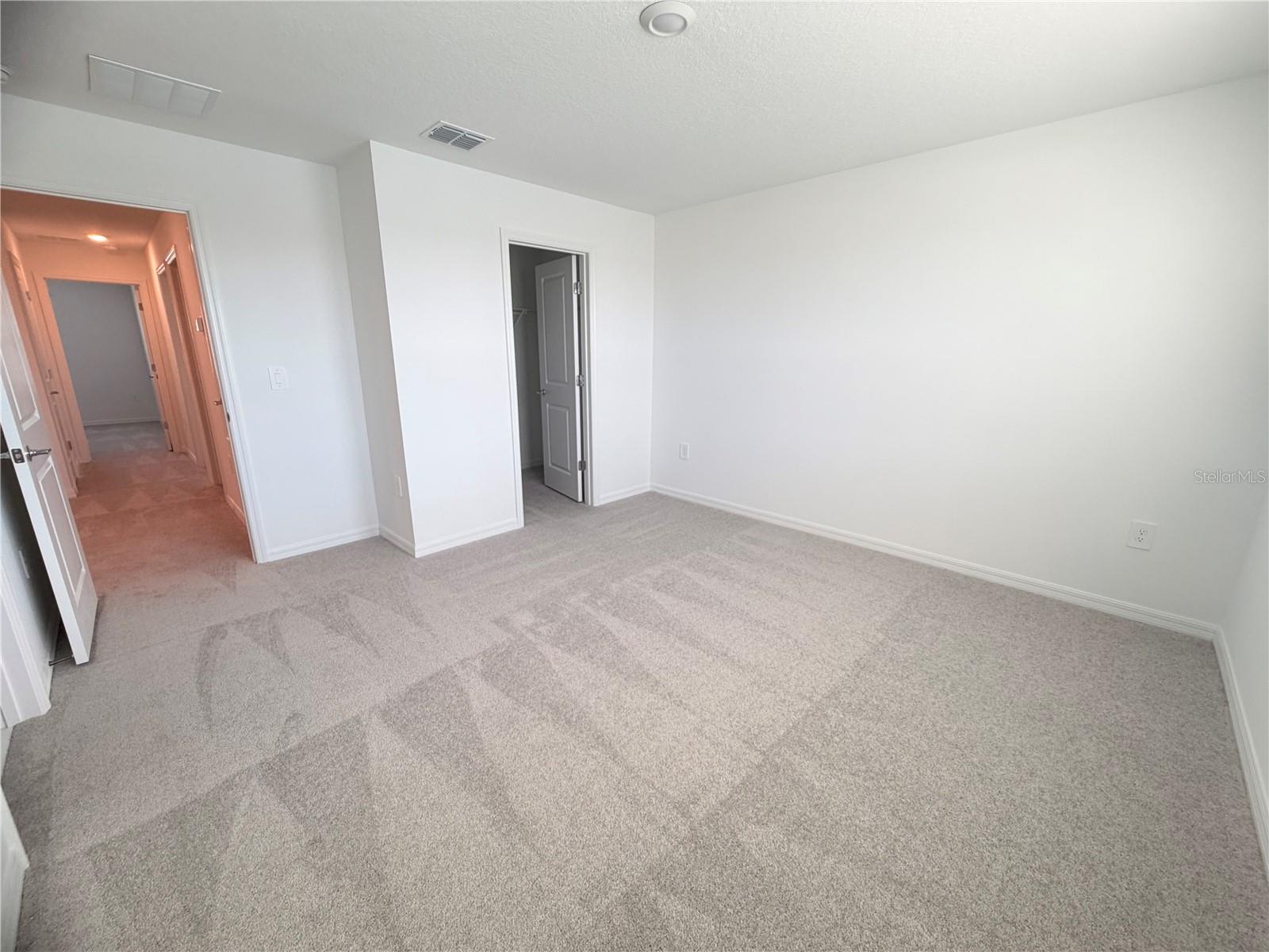 2212 Portrait St Property Photo 24