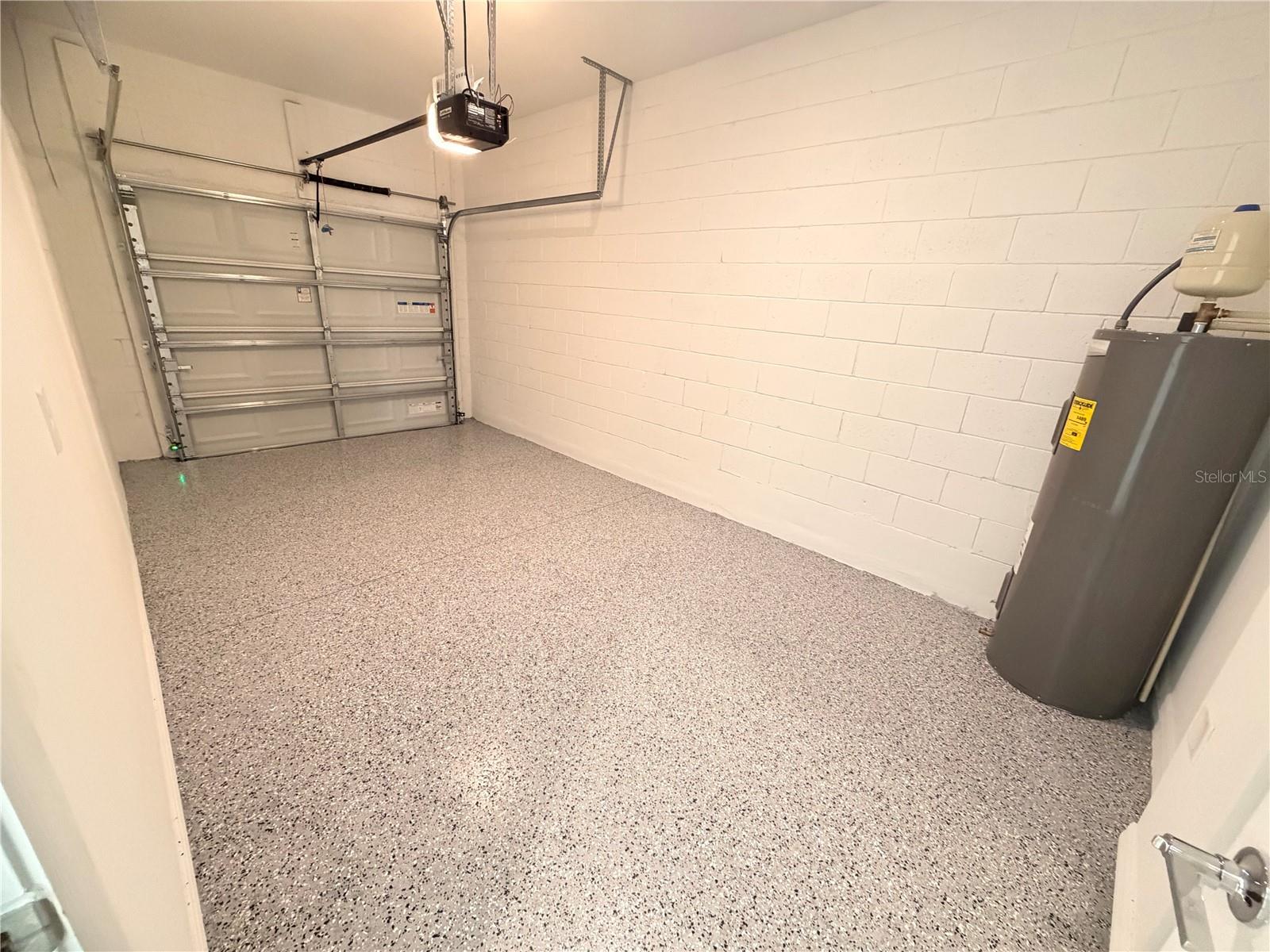2212 Portrait St Property Photo 28