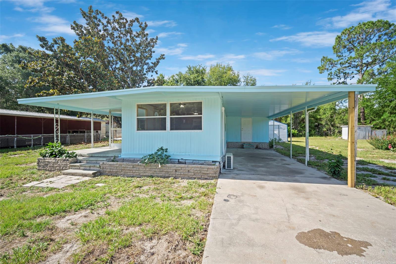 1389 NW 7TH LN Property Photo 1