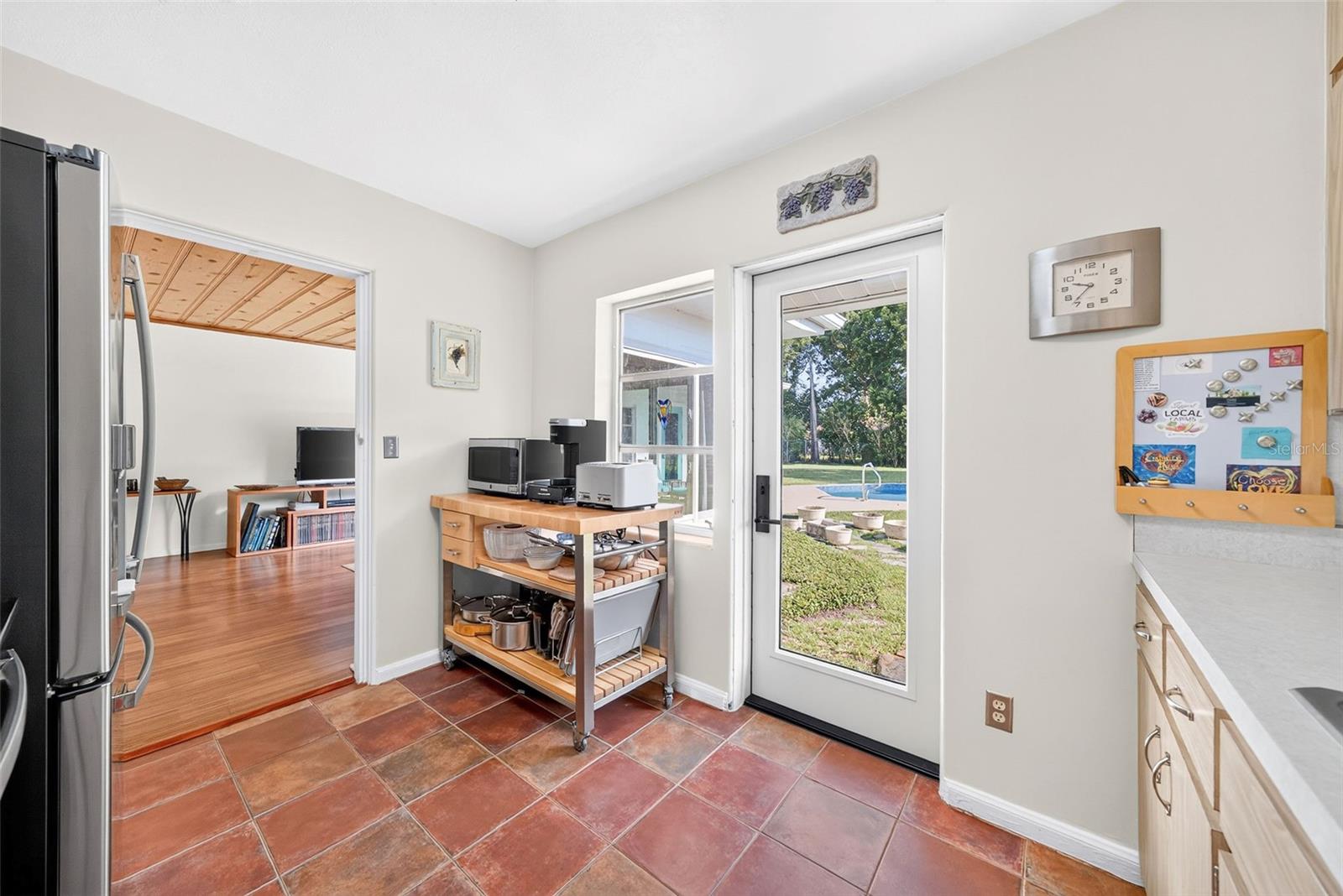 2361 Roxbury Rd Property Photo 13