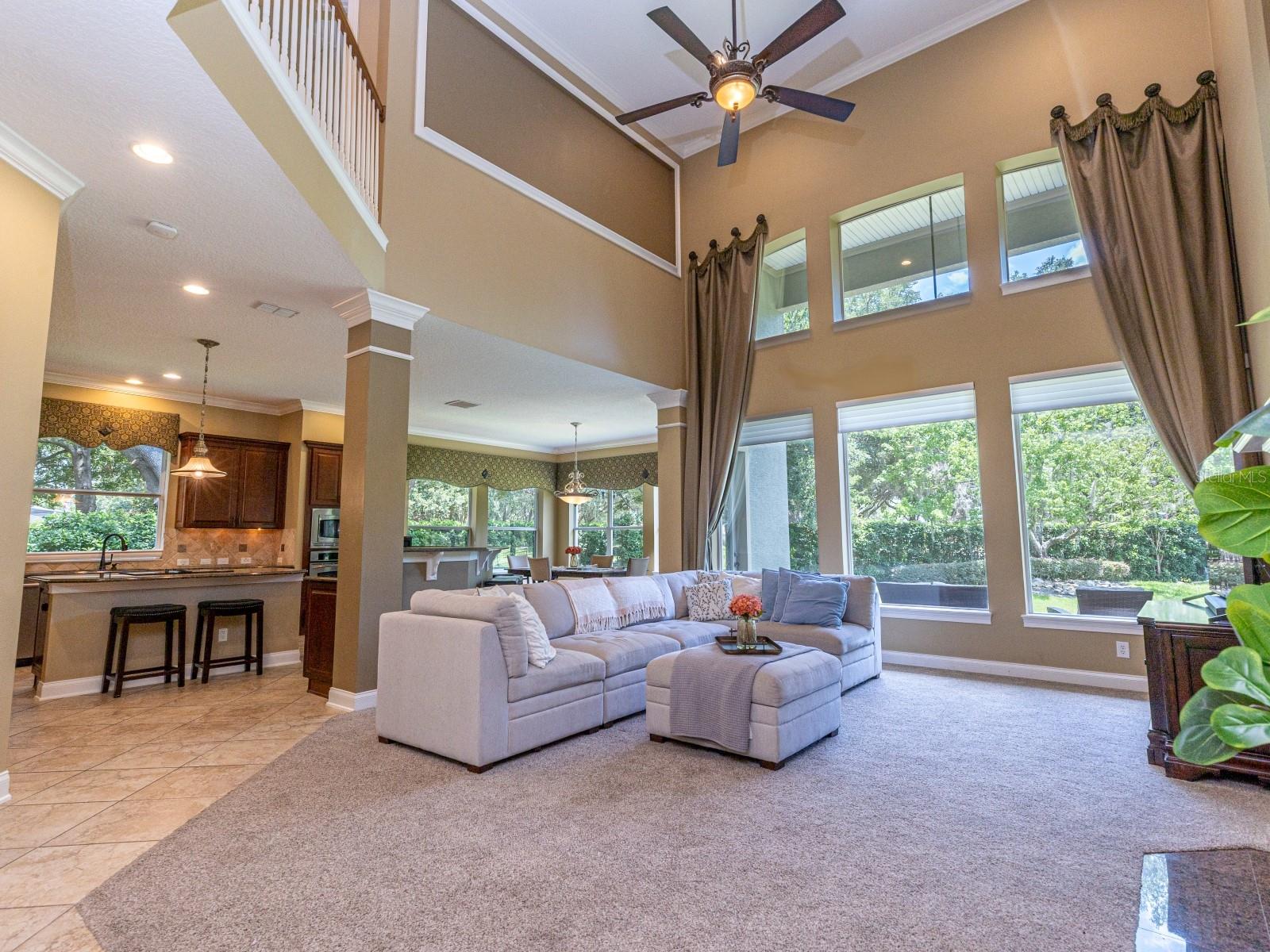 25846 Feather Ridge Ln Property Photo 9