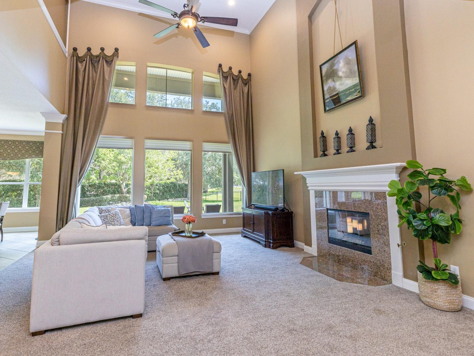 25846 Feather Ridge Ln Property Photo 10