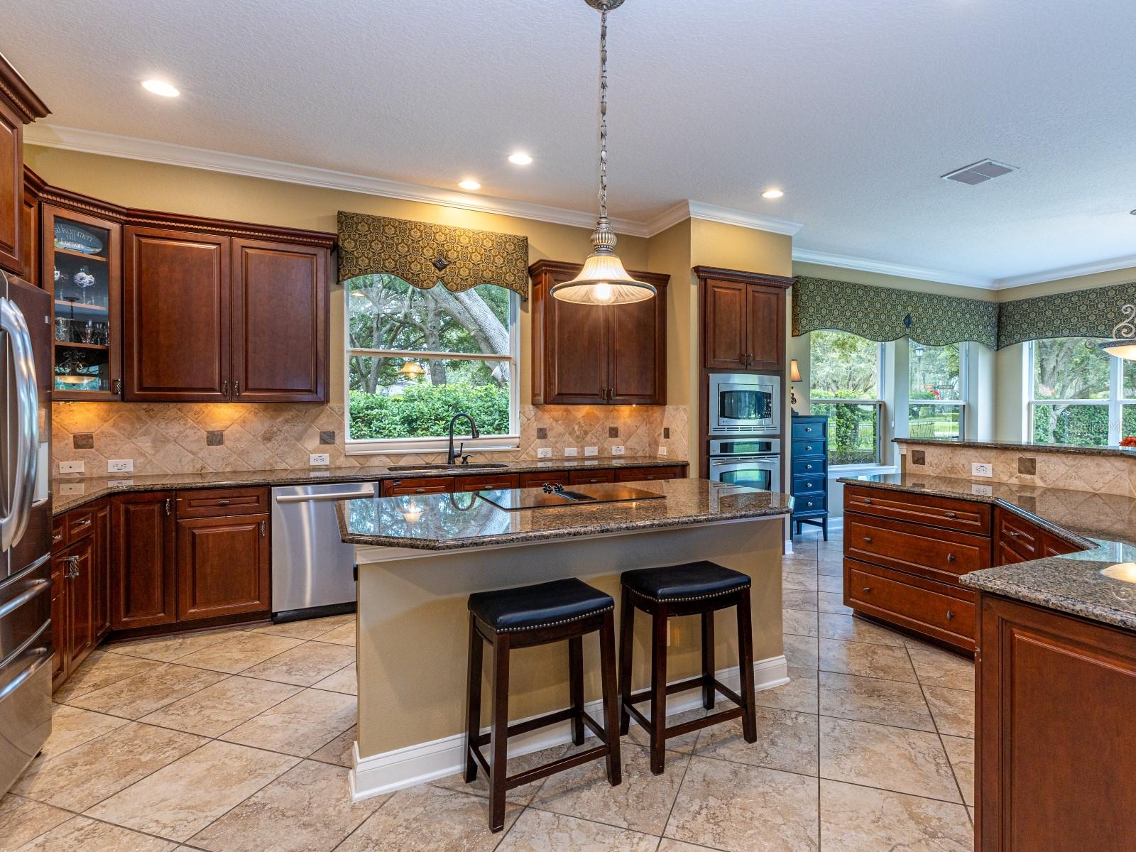 25846 Feather Ridge Ln Property Photo 13