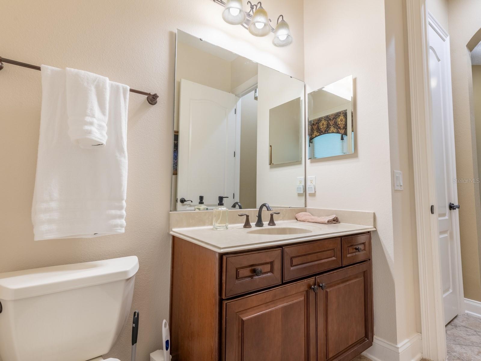 25846 Feather Ridge Ln Property Photo 26
