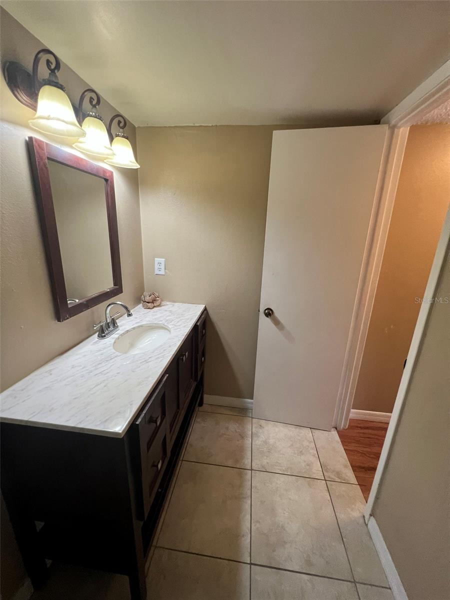 618 Orange Dr #212 Property Photo 8