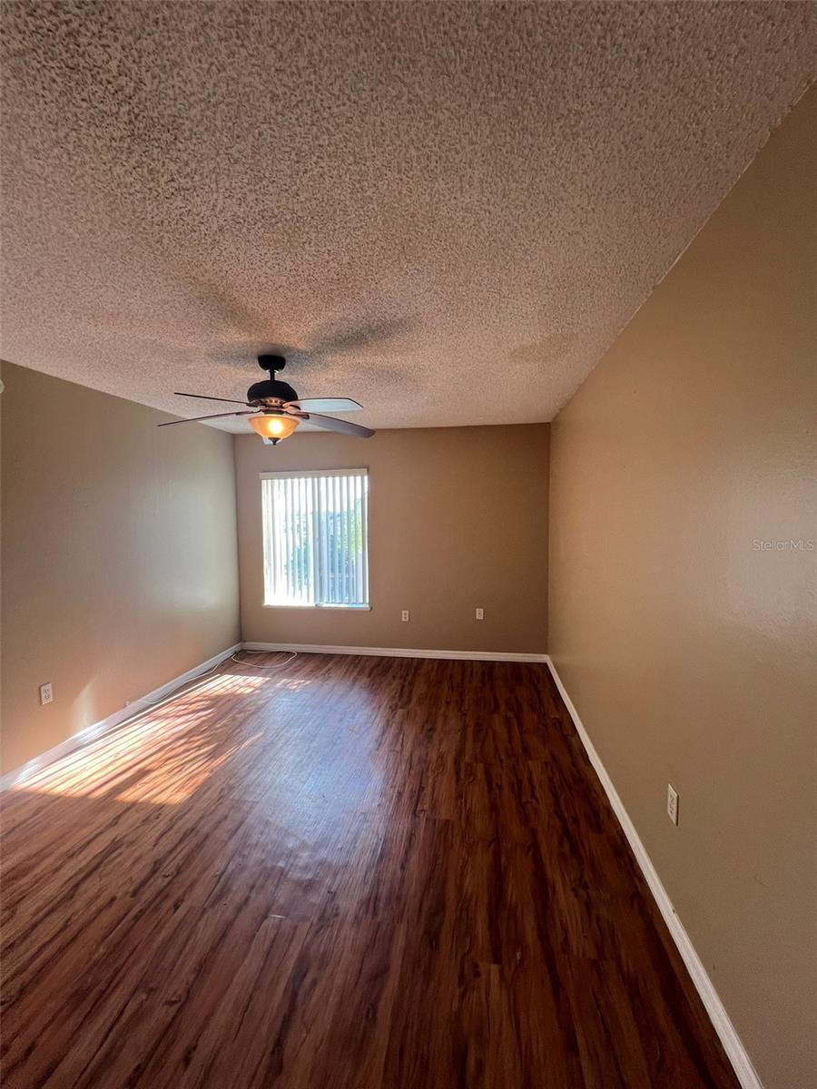 618 Orange Dr #212 Property Photo 11
