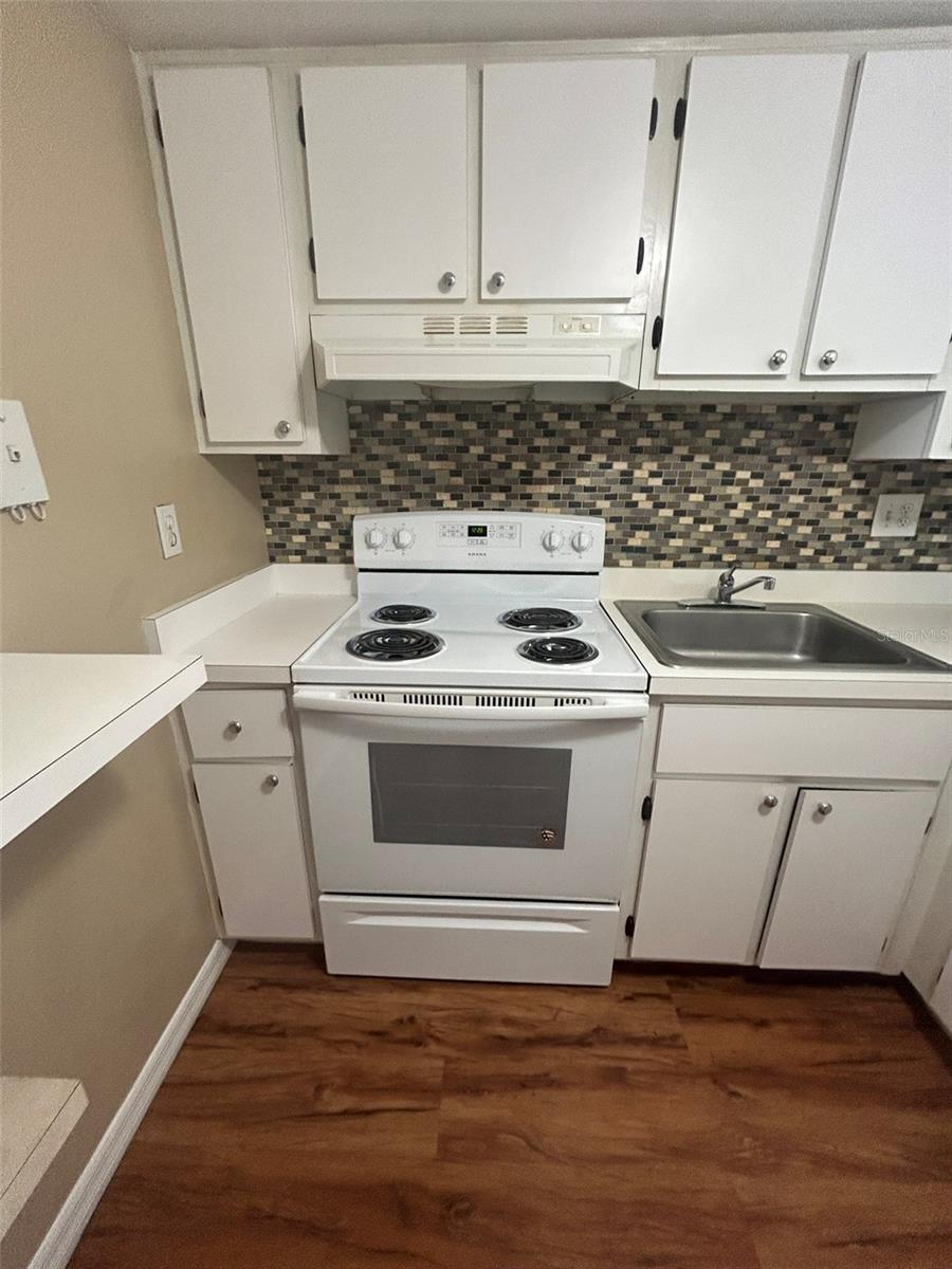 618 Orange Dr #212 Property Photo 20
