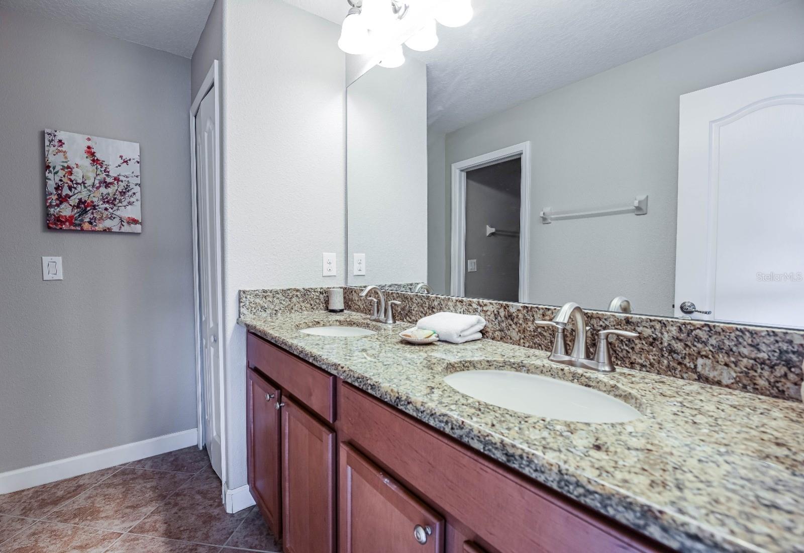9101 El Caro Ln Property Photo 12