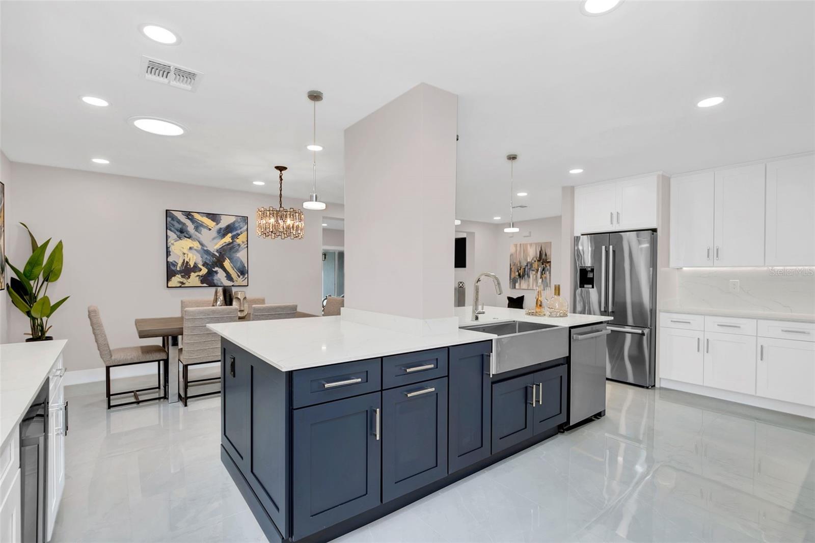 2015 Summerfield Rd Property Photo 11