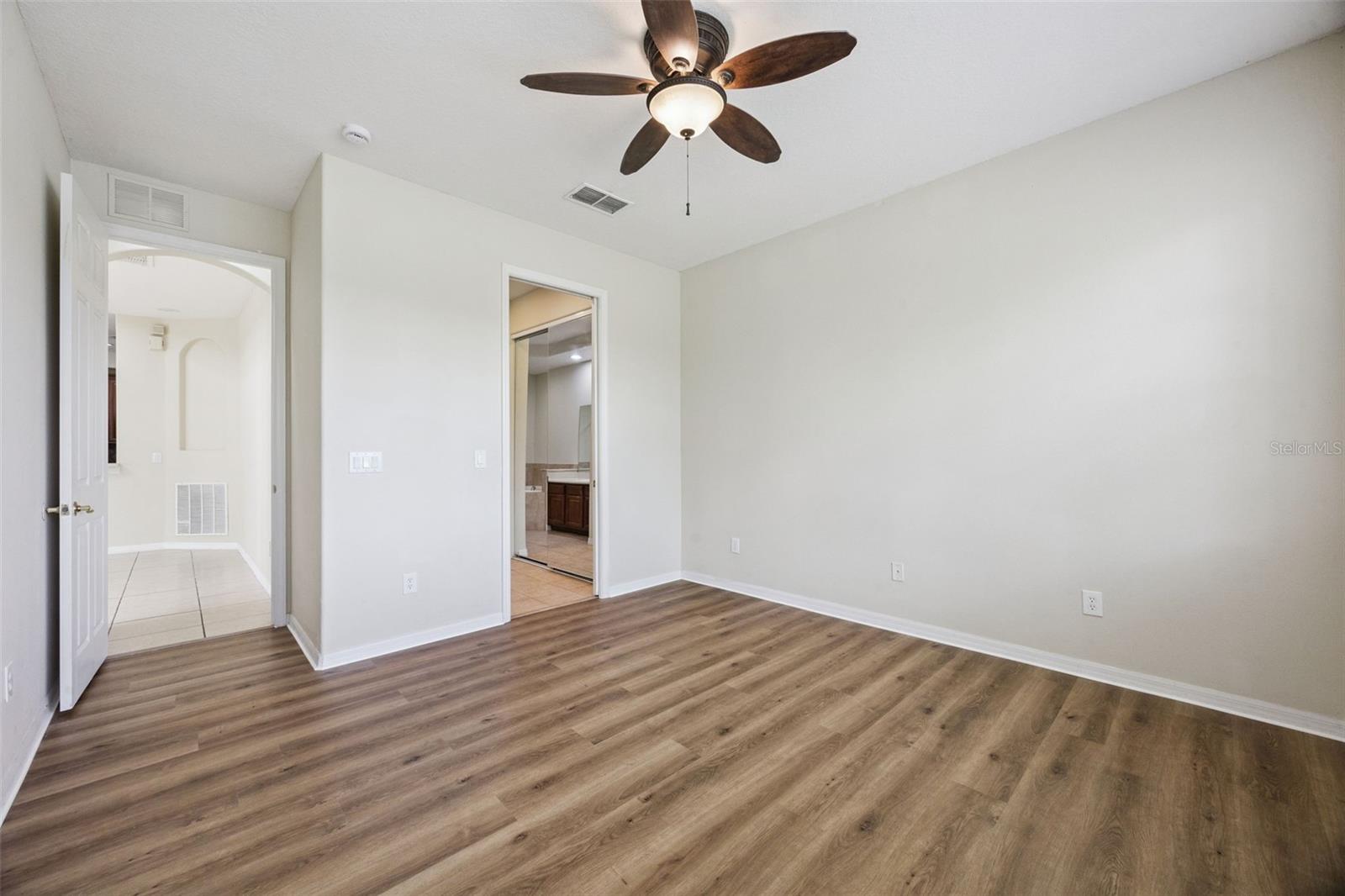 551 Terrace Spring Dr Property Photo 12