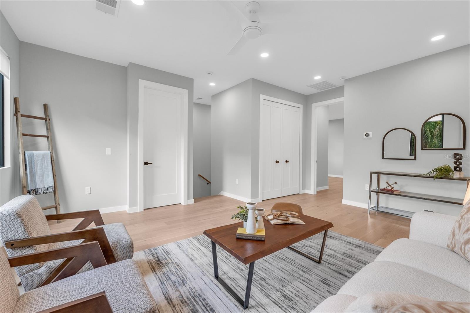 9 E Steele St Property Photo 43