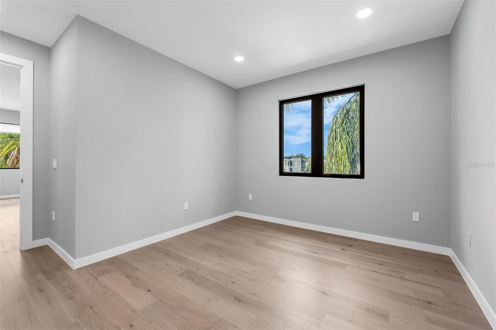 9 E Steele St Property Photo 50