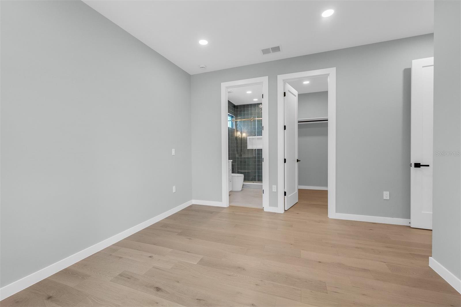 9 E Steele St Property Photo 51