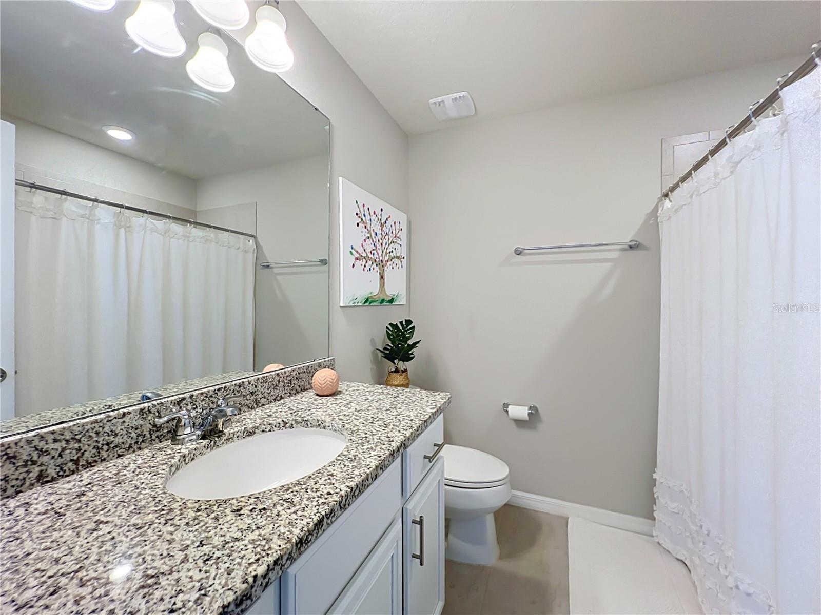 5069 Caspian St Property Photo 47