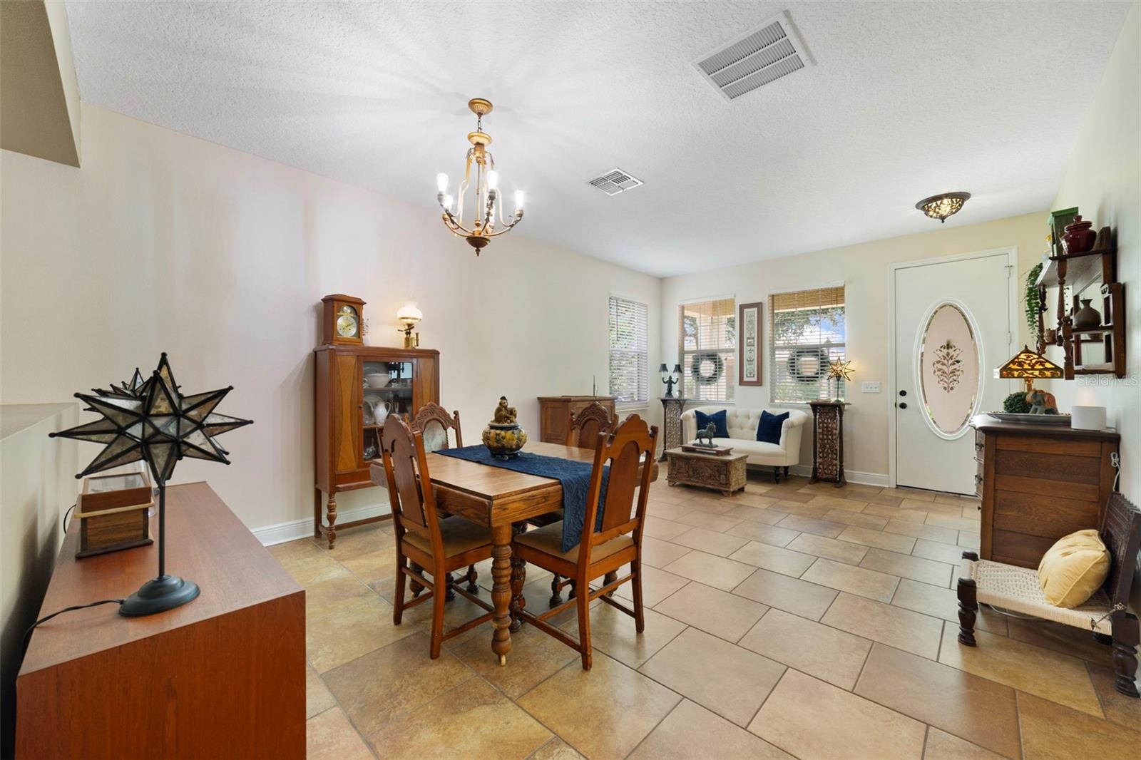 2254 Abey Blanco Dr Property Photo 6