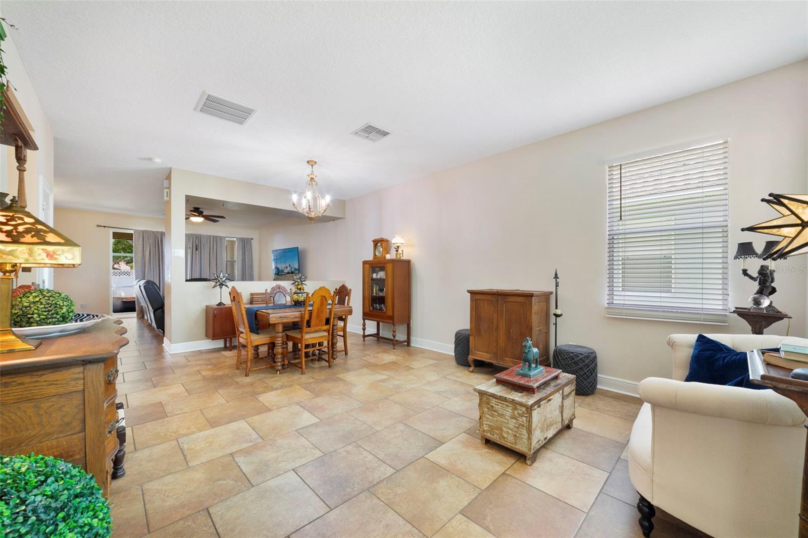 2254 Abey Blanco Dr Property Photo 7
