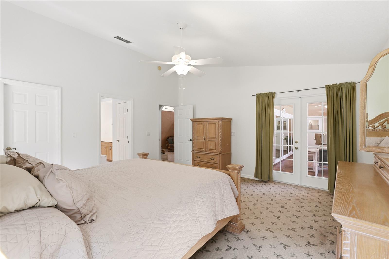 19113 Quinlan St Property Photo 23