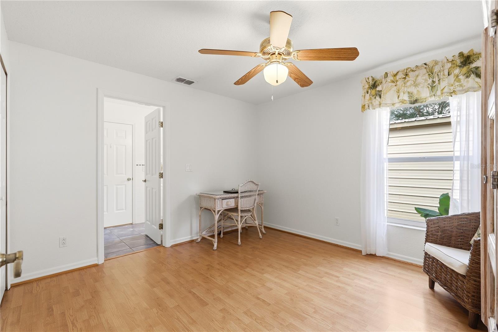 19113 Quinlan St Property Photo 32