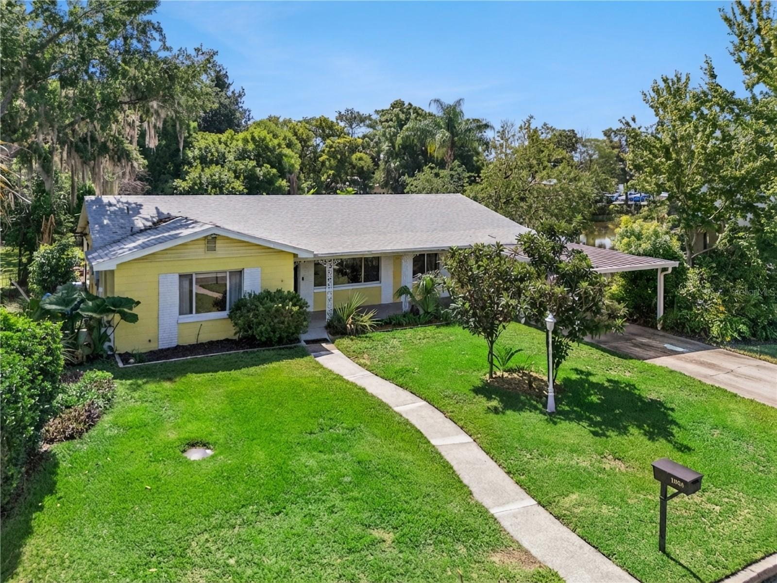 1003 LAKE BELL DR