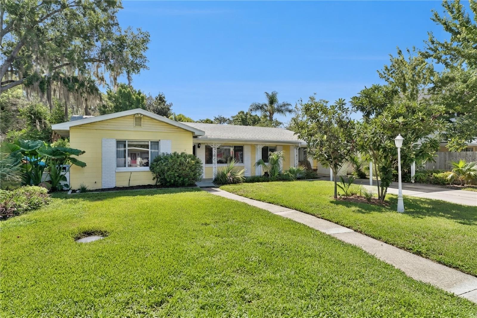 1003 Lake Bell Dr Property Photo 30