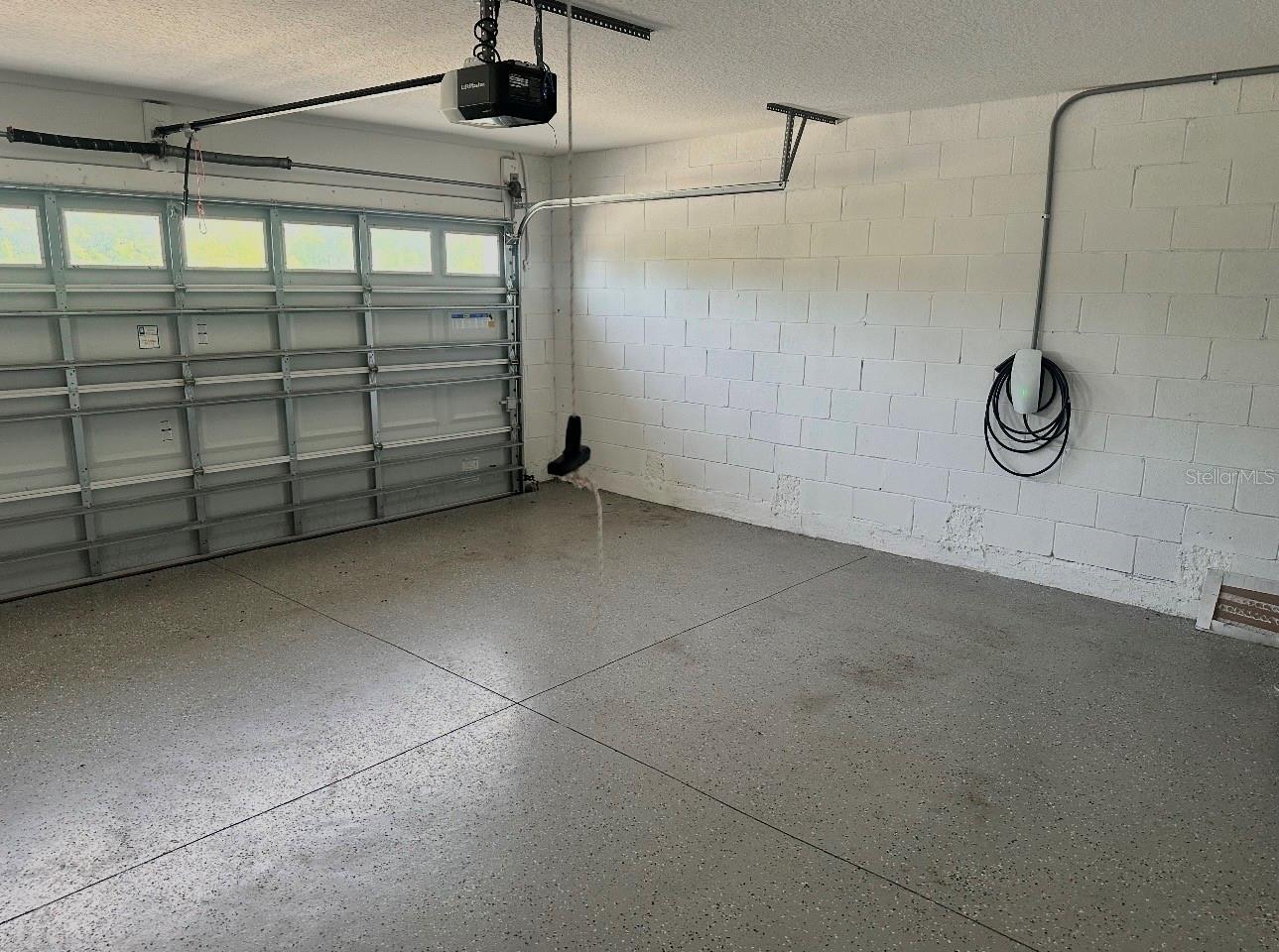 12113 Via Caselli Ln Property Photo 32