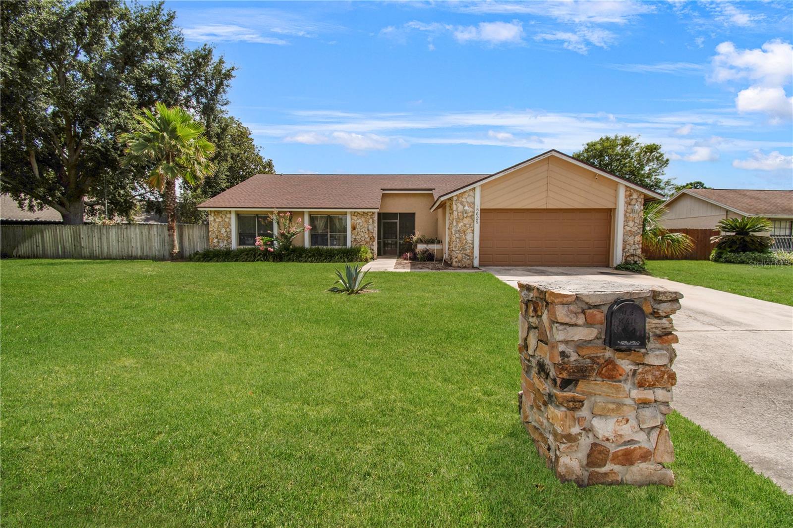 8628 Granada Blvd Property Photo 3