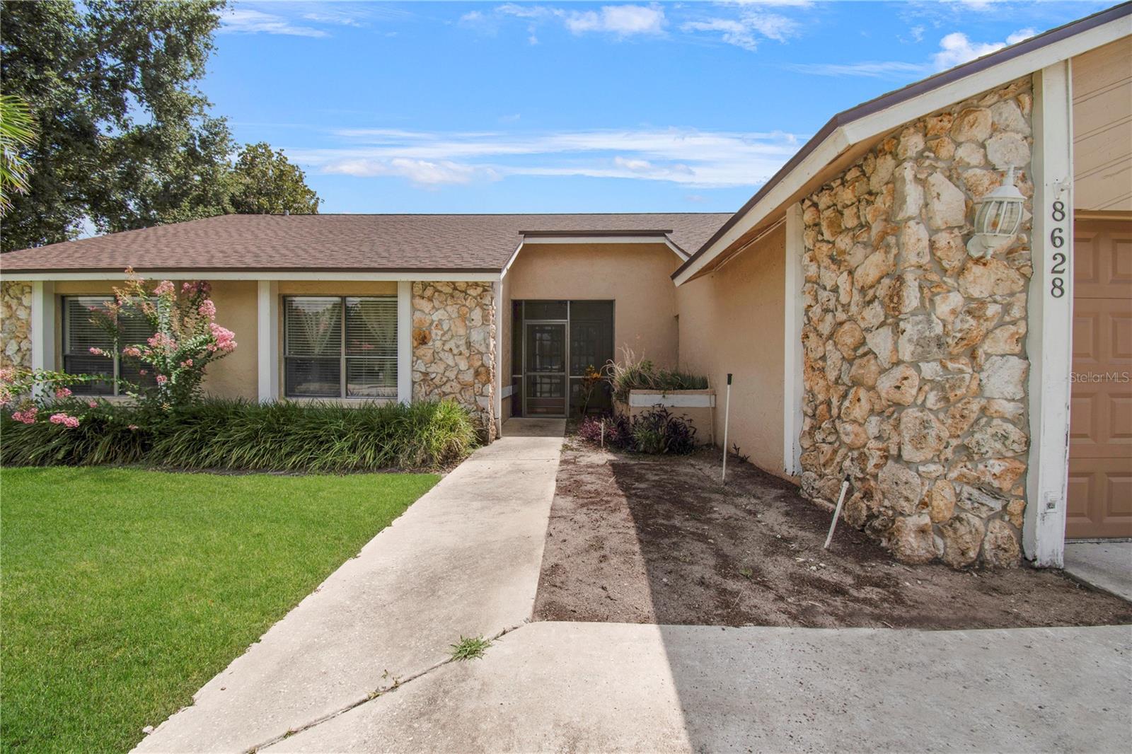 8628 Granada Blvd Property Photo 4