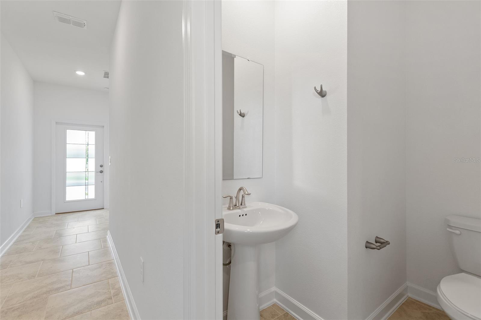 3039 Addison Blvd Property Photo 11