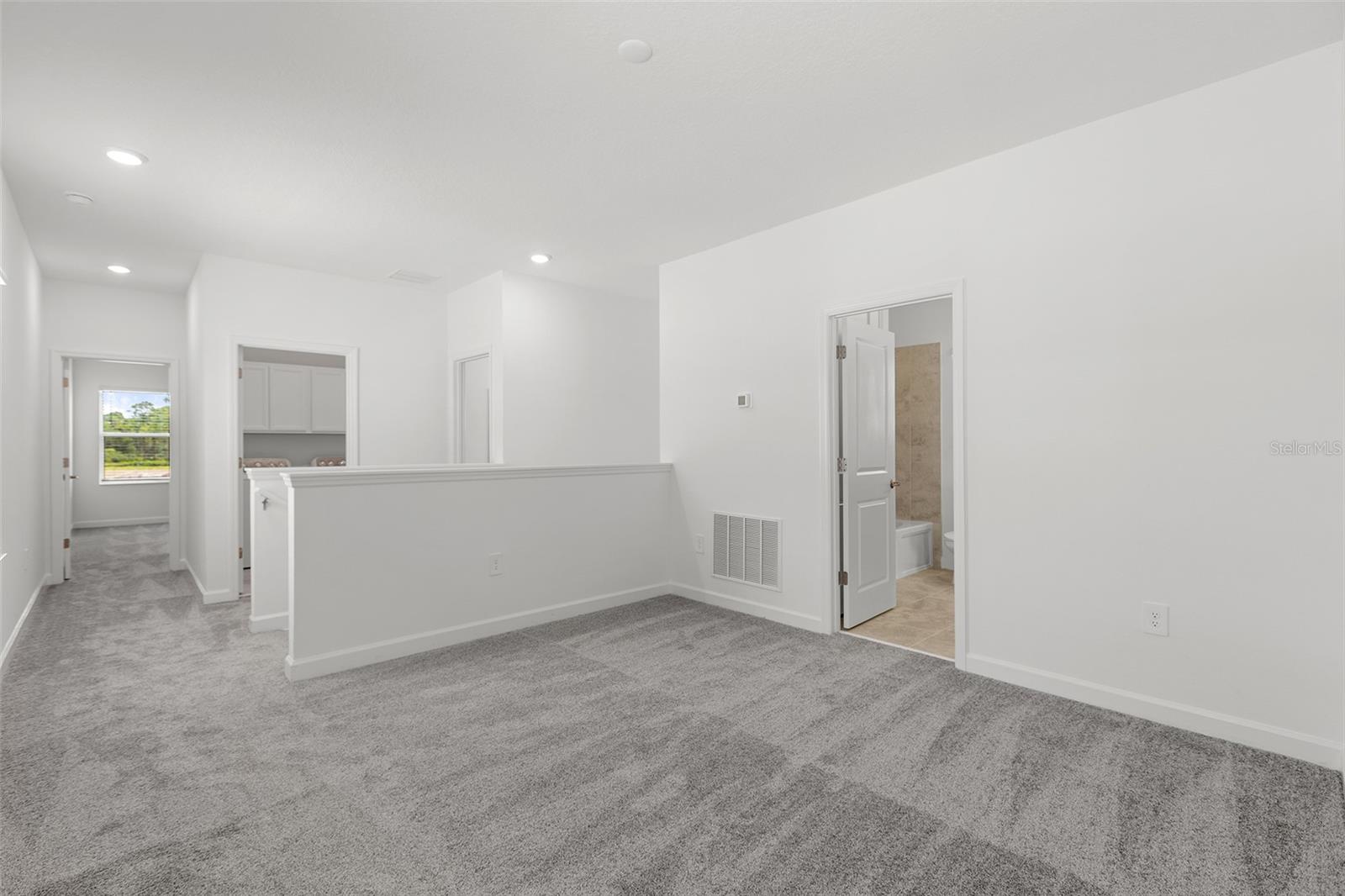 3039 Addison Blvd Property Photo 19
