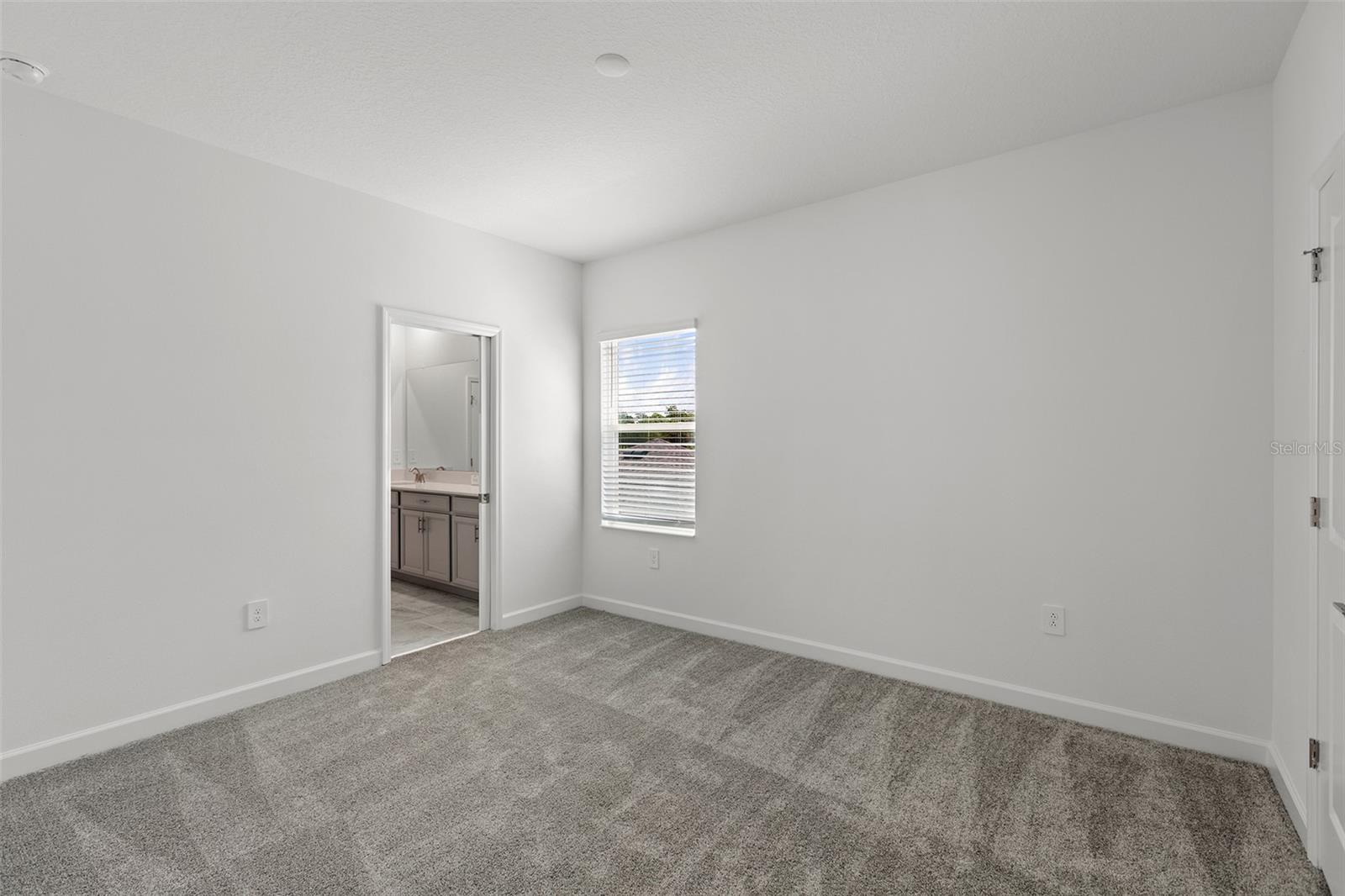 3039 Addison Blvd Property Photo 27