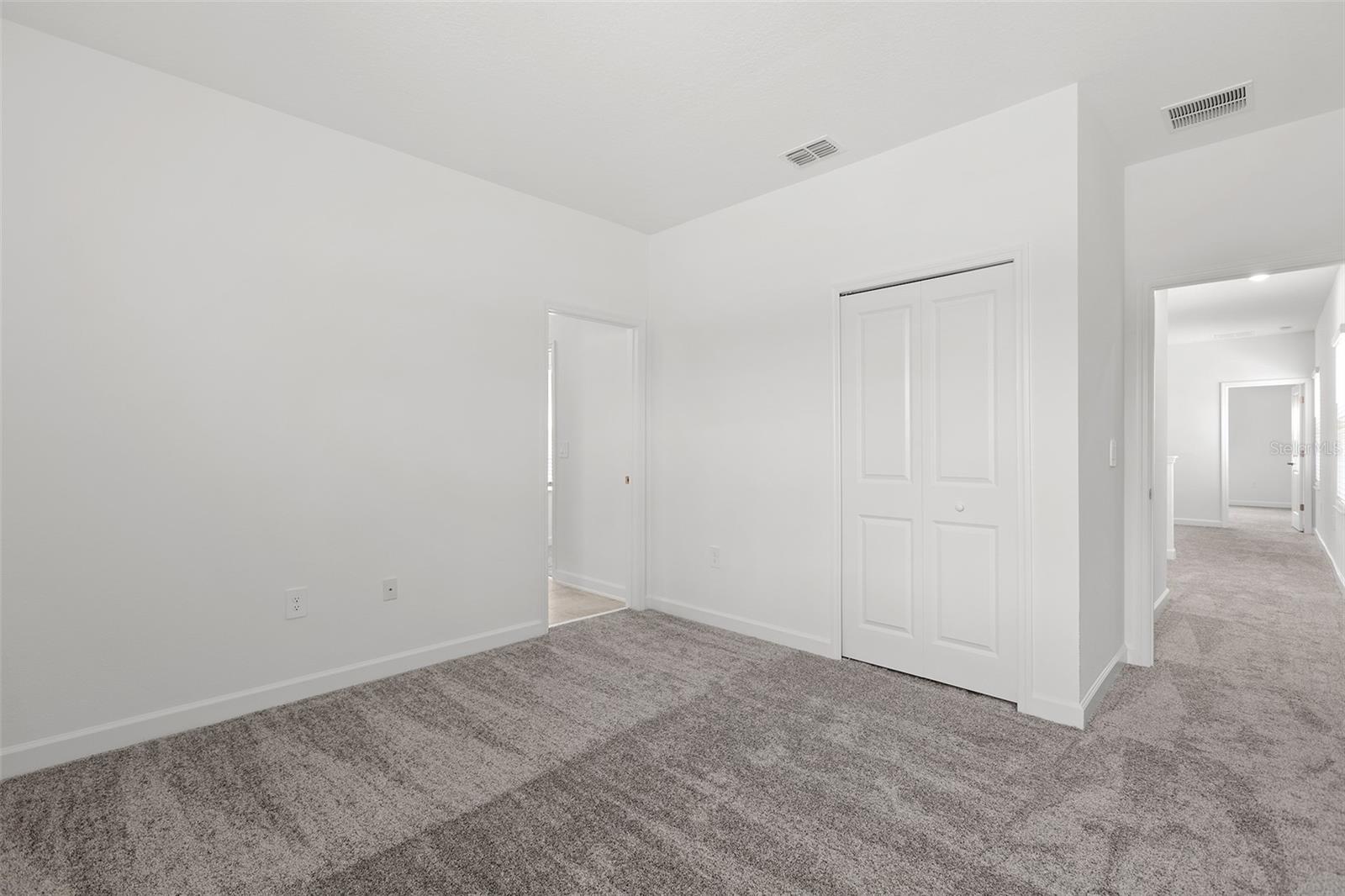 3039 Addison Blvd Property Photo 32
